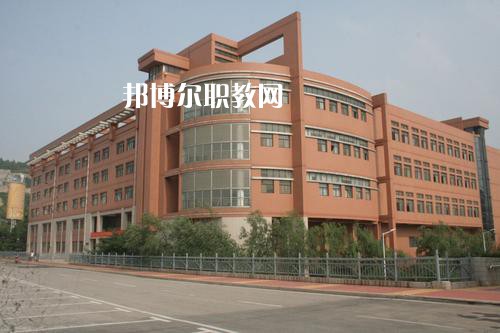 四川長虹職業(yè)技術(shù)學(xué)校2021年報(bào)名條件、招生要求