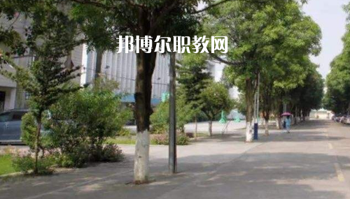 廣西2021年初中畢業報什么中專學校好