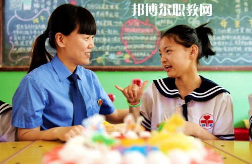 成都2021年幼師學校學什么專業好