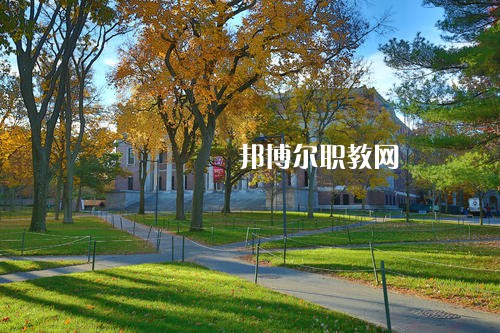 瀘州市工業技工學校2021年報名條件、招生要求