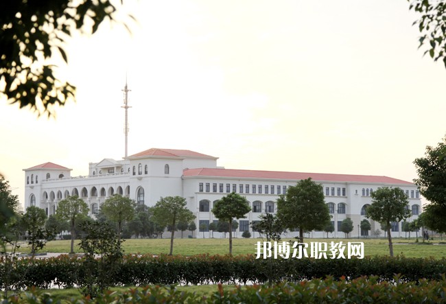 合肥行知技工學校網站網址