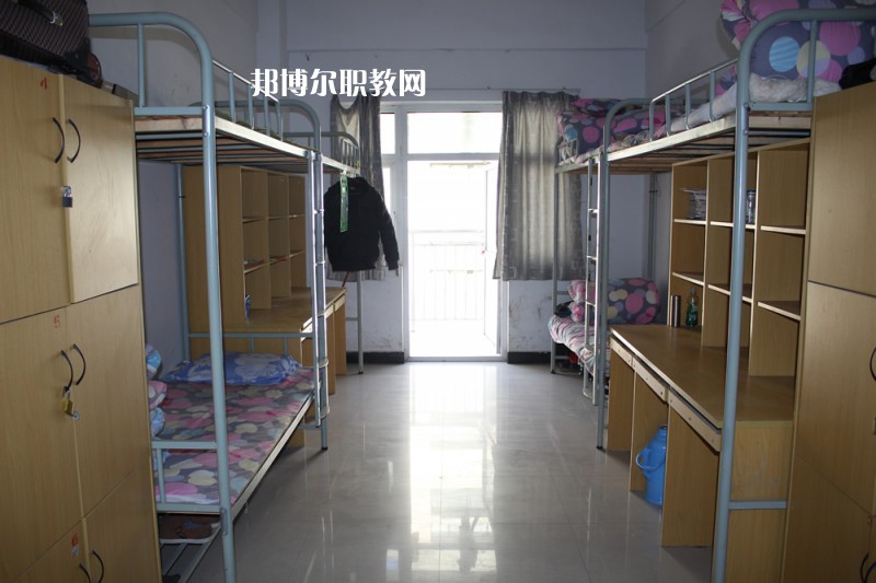 貴定中等職業學校宿舍條件