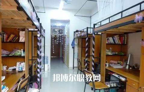 福泉職業高級中學2021年宿舍條件