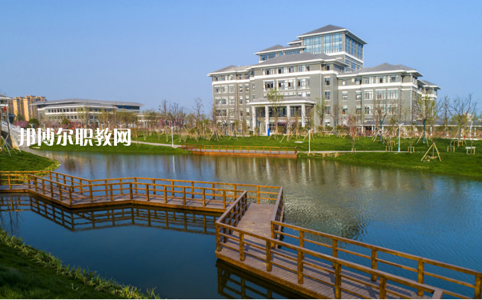 江蘇2021年有哪些中專學校最好就業(yè)
