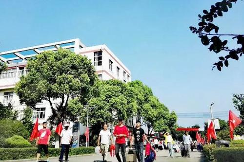 泰州市博日電腦技術(shù)學(xué)校2021年報名條件、招生要求、招生對象