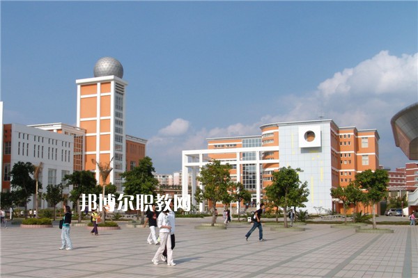 蒙自職業(yè)高級中學(xué)2021年報名條件、招生要求、招生對象