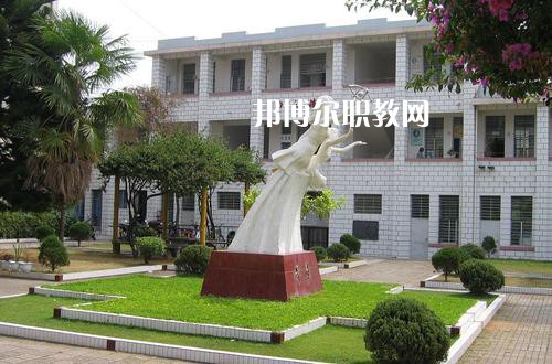 思茅衛生學校怎么樣。好不好