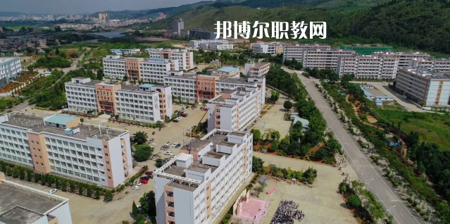 文山農(nóng)業(yè)學(xué)校2021年報(bào)名條件、招生要求、招生對象