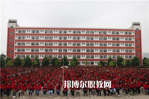 曲靖地區技工學校地址在哪里