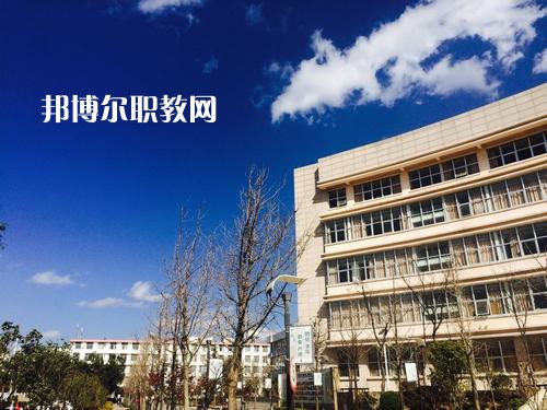 云南林業學校地址在哪里