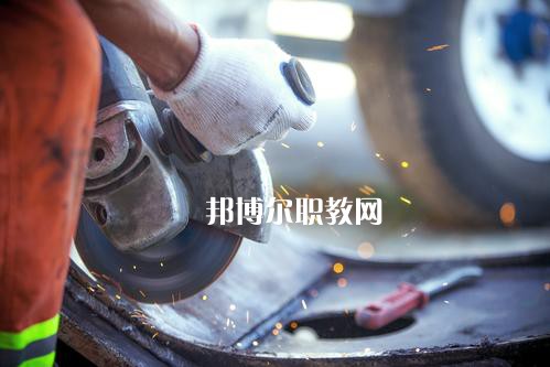 成都2021年職高和汽修學校有哪些區別