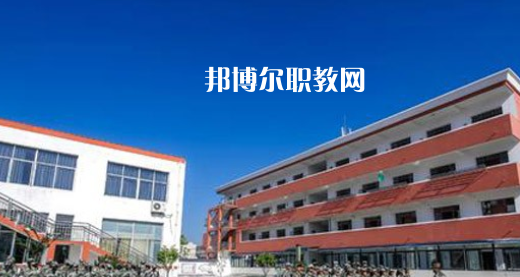 太湖縣技工學(xué)校2021年報(bào)名條件、招生要求、招生對(duì)象 