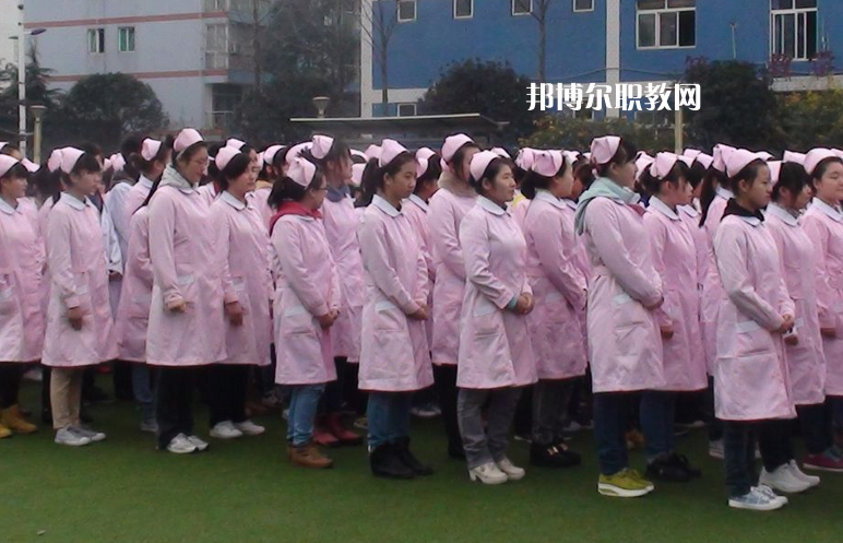 河北2022年初中生報什么衛校好