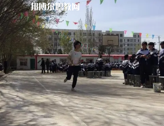 會寧現(xiàn)代科技職業(yè)學(xué)校2022年報名條件、招生要求、招生對象 