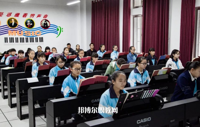 金昌市理工中等專業學校2022年招生辦聯系電話
