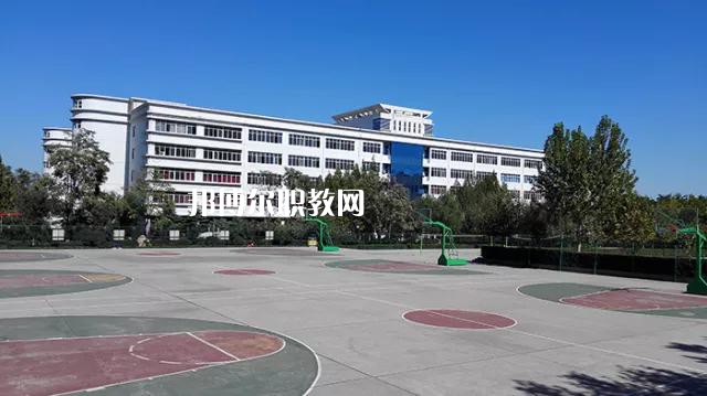 石家莊高級(jí)技工學(xué)校2022年報(bào)名條件、招生要求、招生對(duì)象