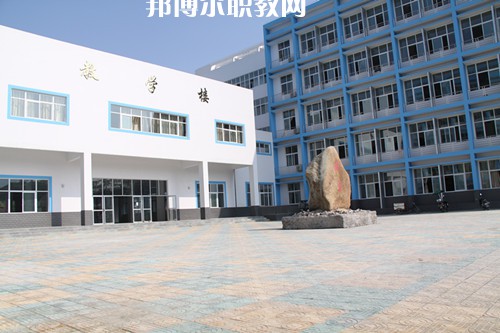 秦皇島市崇德中等職業學校2022年報名條件、招生要求、招生對象