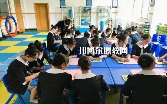 榆中縣職業(yè)教育中心2022年報(bào)名條件、招生要求、招生對(duì)象
