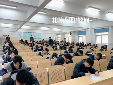 南京江寧高等職業技術學校網站網址