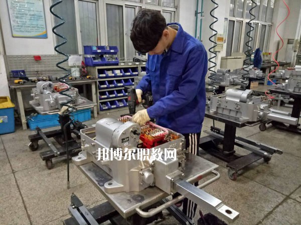 西安鐵路高級技工學校網站網址