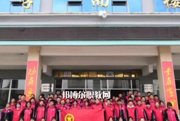 定西高級職業(yè)技術(shù)學(xué)校2022年報(bào)名條件、招生要求、招生對象 