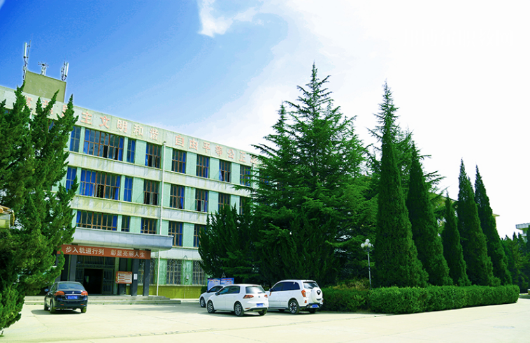 甘肅軌道交通運輸技工學校網站網址