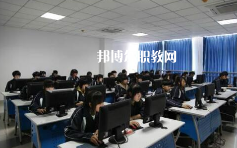 杭州2022年現在計算機學校學什么專業好