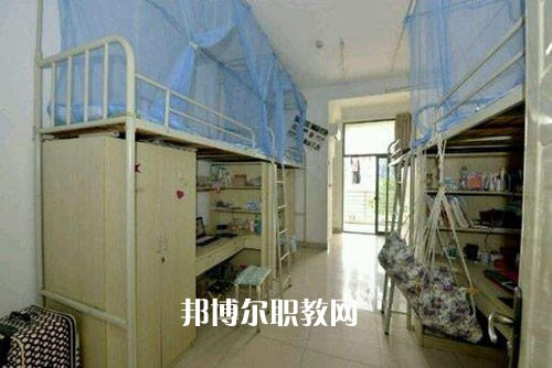 江蘇泰興中等專業學校2022年宿舍條件