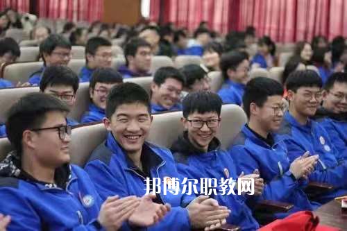 江陰商業中等專業學校2022年有哪些專業