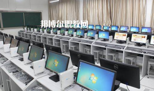 杭州2022年讀計算機學(xué)校讀什么專業(yè)好