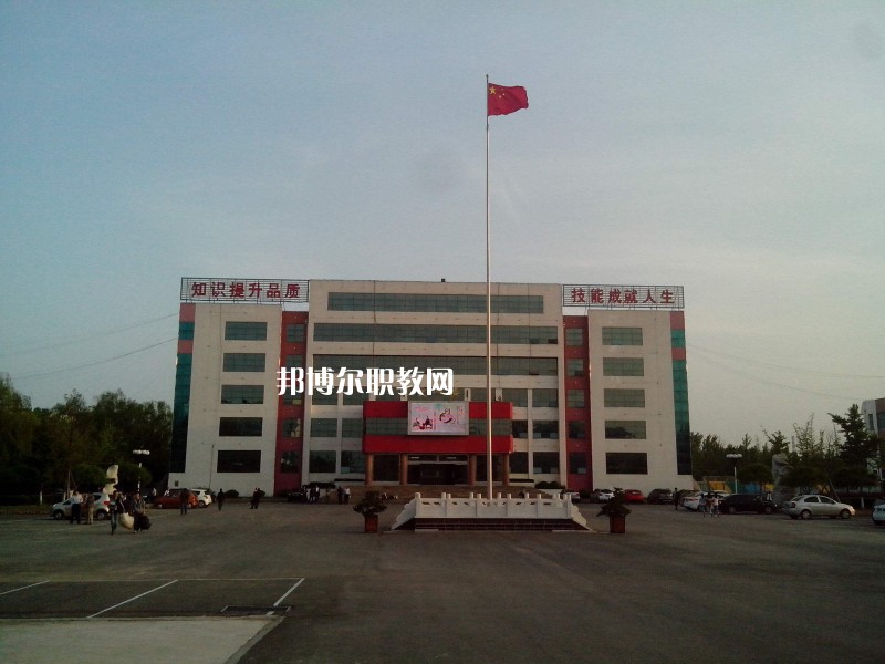 隴南農(nóng)業(yè)學(xué)校2022年報(bào)名條件、招生要求、招生對(duì)象