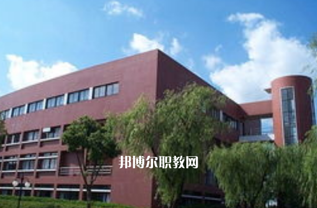 畢節市第一技工學校2022年報名條件、招生要求、招生對象