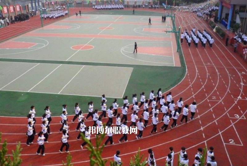 重慶巫溪縣職業教育中心2022年報名條件、招生要求、招生對象