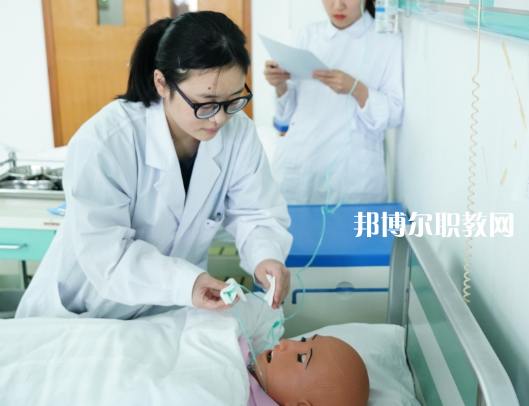 常州衛生高等職業技術學校2022年報名條件、招生要求、招生對象