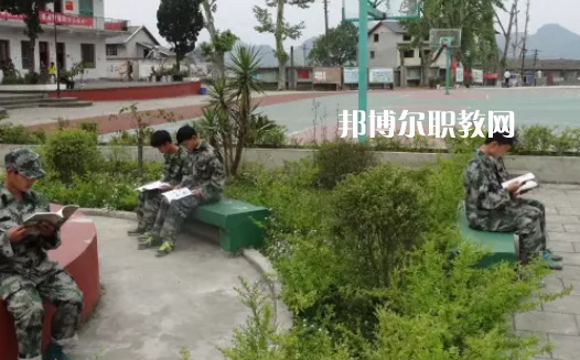 遵義南方白酒中等專業(yè)學(xué)校2022年學(xué)費、收費多少