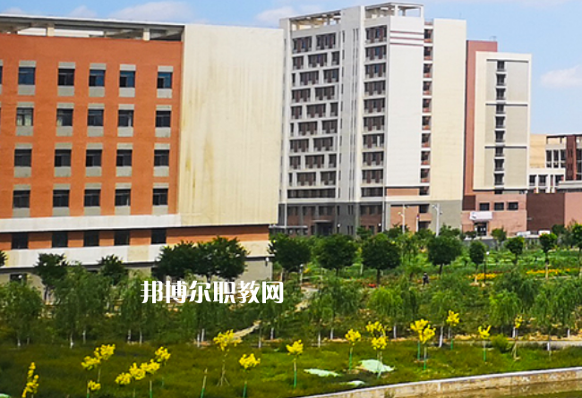 蘭州市商業(yè)學(xué)校2022年報(bào)名條件、招生要求、招生對象 
