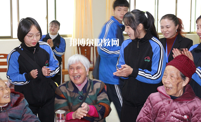 銅仁碧江中等職業學校2022年報名條件、招生要求、招生對象