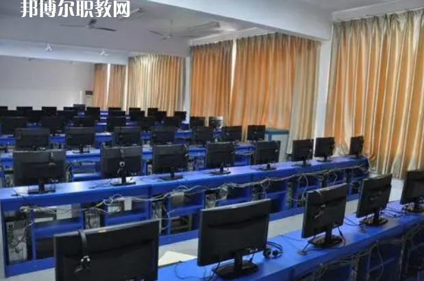 四川省信息通信學(xué)校2022年報(bào)名條件、招生對(duì)象、招生要求