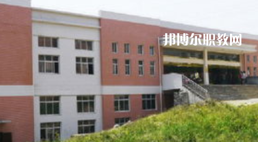 德江中等職業(yè)學(xué)校2022年報(bào)名條件、招生要求、招生對(duì)象