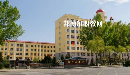 閬中旅游學校2022年有哪些專業