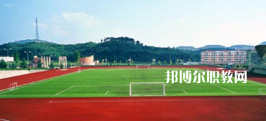 青龍職教中心2022年招生辦聯(lián)系電話(huà)