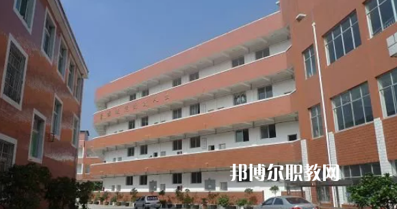 普安縣技工學校2022年報名條件、招生要求、招生對象