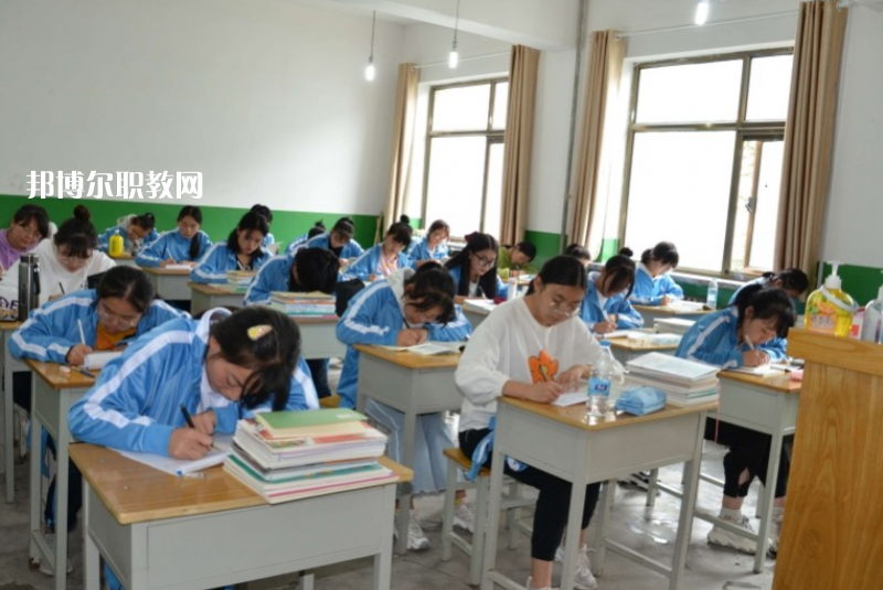 甘肅省廣播電視學(xué)校2022年報(bào)名條件、招生要求、招生對(duì)象