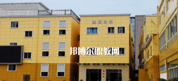 成都市育華職業學校2022年宿舍條件