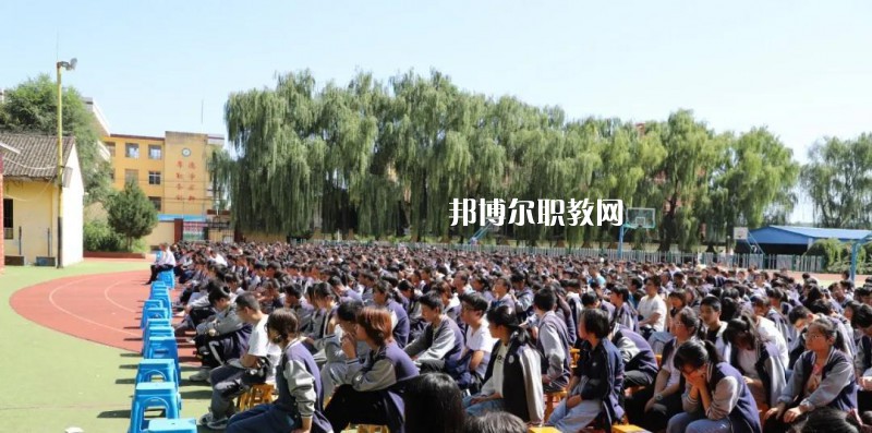 隴縣職業教育中心2022年報名條件、招生要求、招生對象