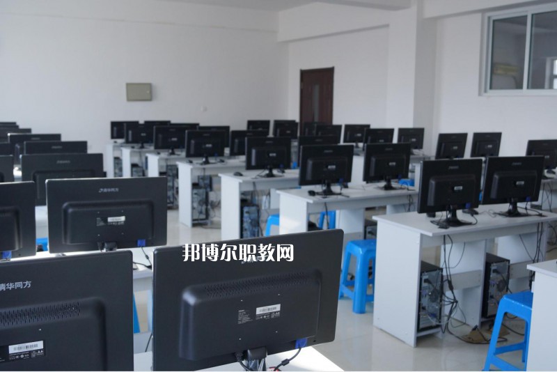 石家莊萬搏中等專業(yè)學(xué)校2022年報(bào)名條件、招生要求、招生對(duì)象