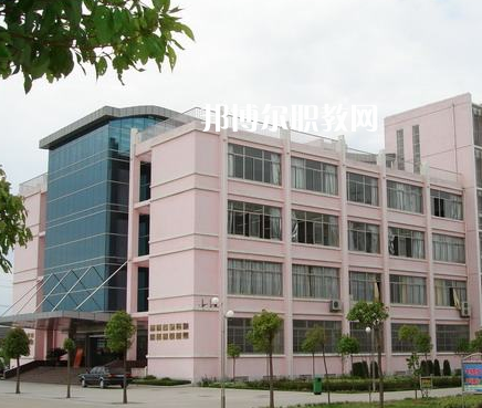 江蘇建湖中等專業學校2022年招生辦聯系電話