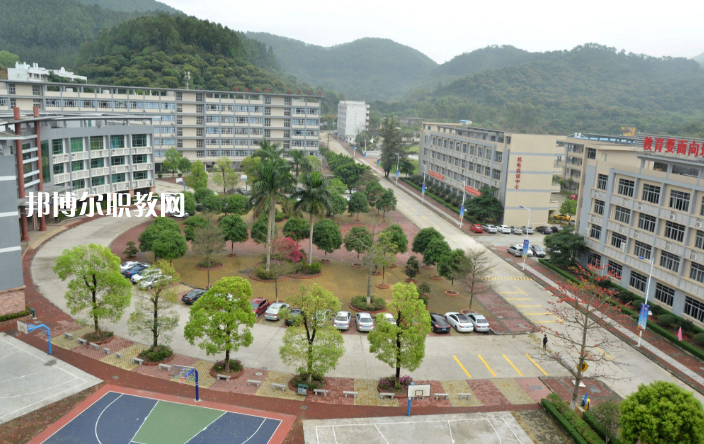 廣州市增城衛(wèi)生職業(yè)技術(shù)學(xué)校2022年報(bào)名條件、招生要求、招生對(duì)象