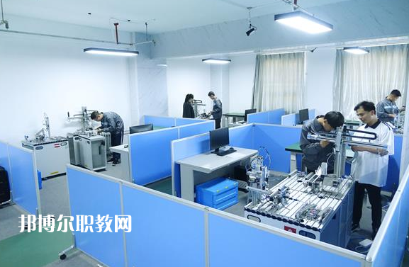 滄縣職業技術教育中心2022年報名條件、招生要求、招生對象