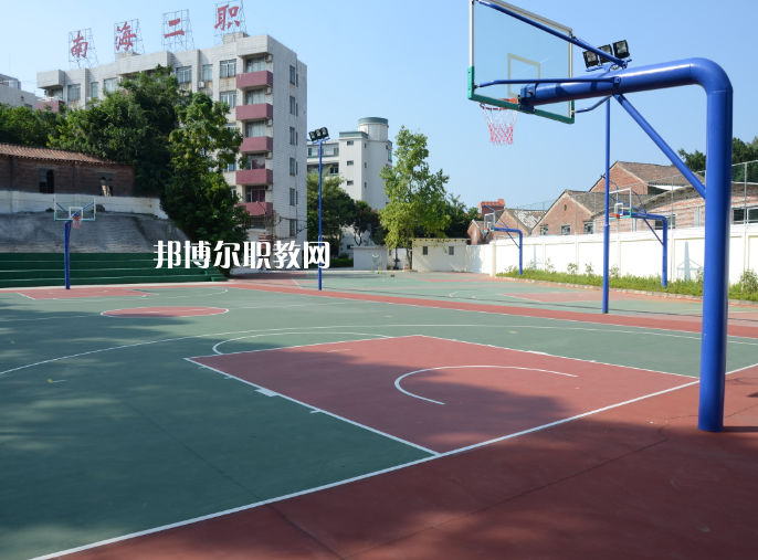 佛山市南海區衛生職業技術學校2022年招生辦聯系電話